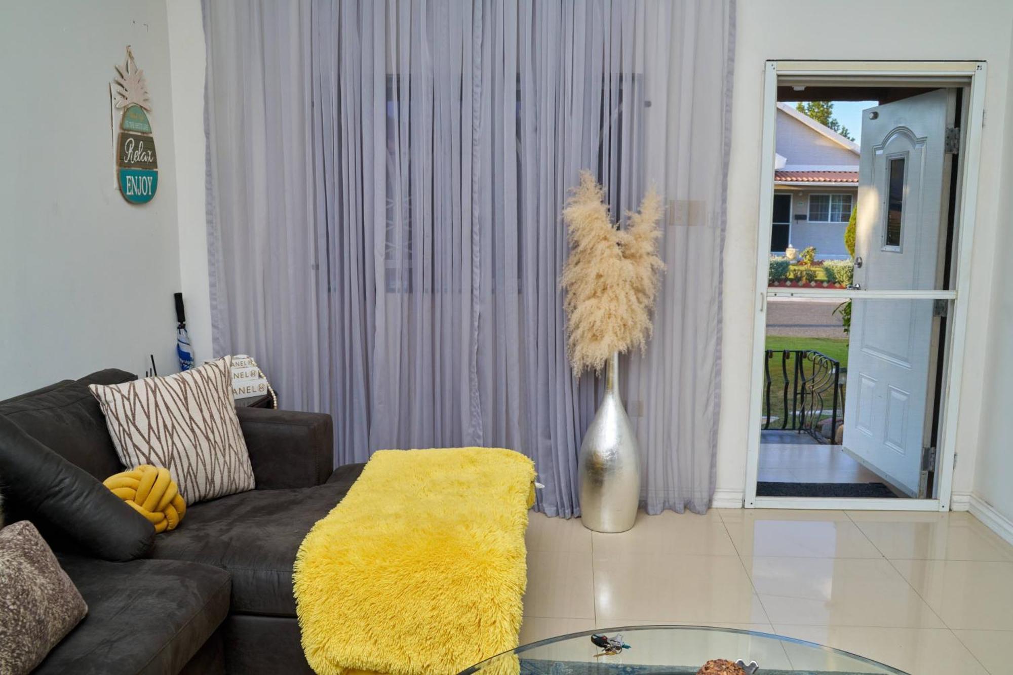 Caribbean Estates, 10 Mins From The Beach, Beautiful Gated Community 波特莫尔 外观 照片
